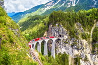 Togrejse gennem Italien og Schweiz